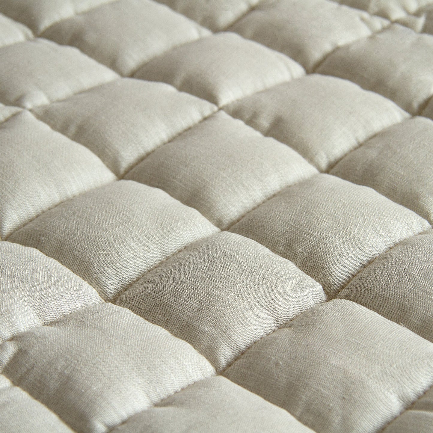 French Linen Deluxe Thick Quilted Play Mat Jabaloo #color_natural