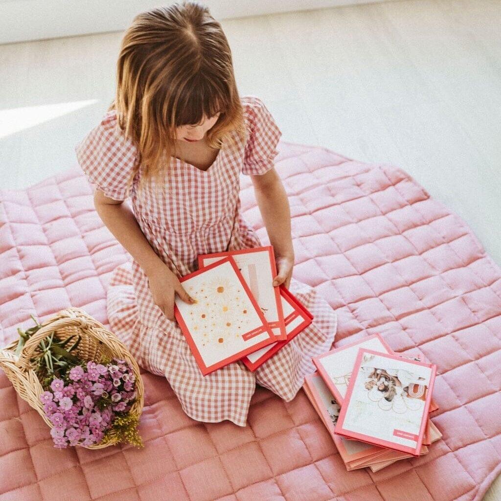French Linen Deluxe Thick Quilted Play Mat Jabaloo #color_soft-rose