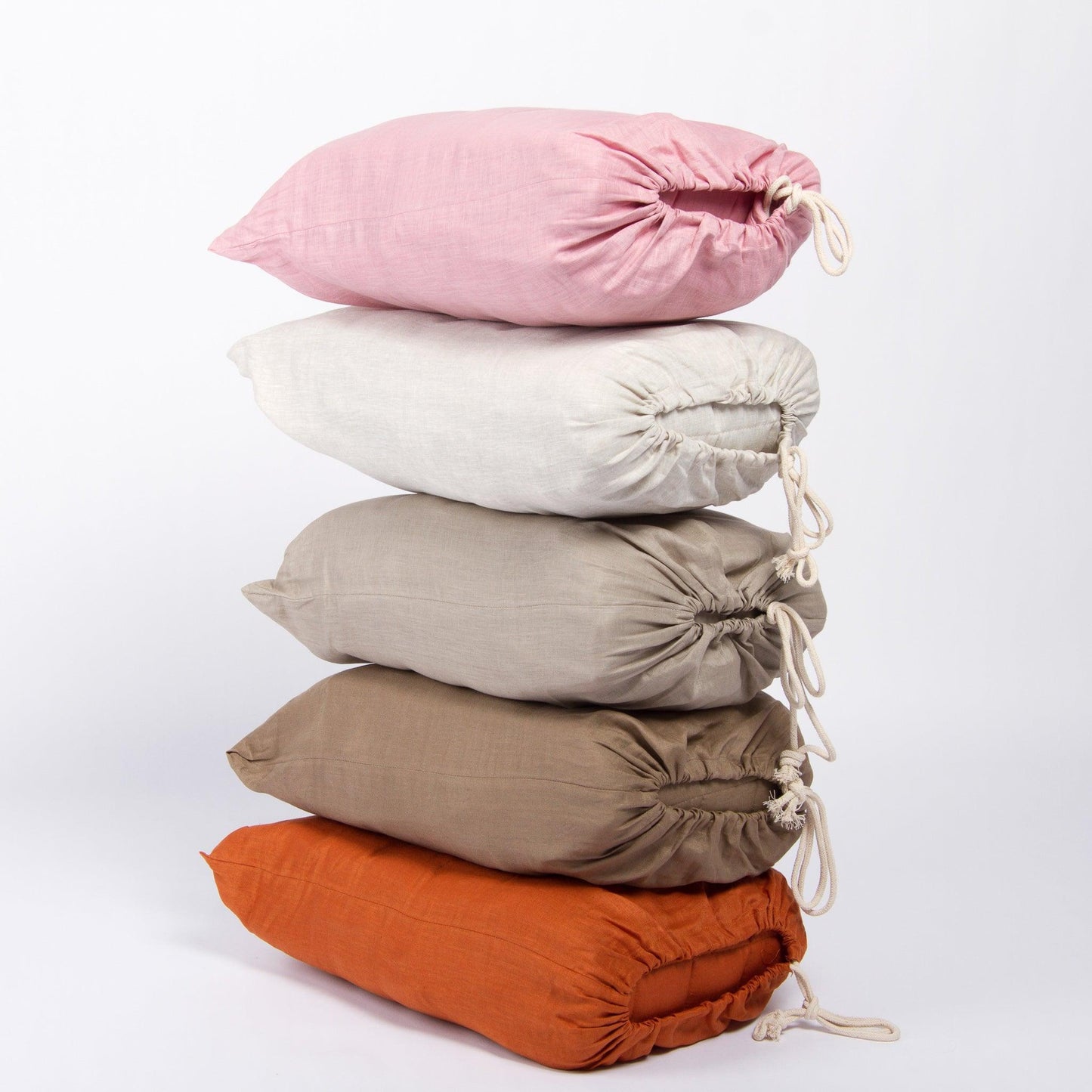 French Linen Deluxe Thick Quilted Play Mat Jabaloo #color #color_persimmon #color_soft-rose #color_chestnut #color_oat #color_natural #color_cappuccino