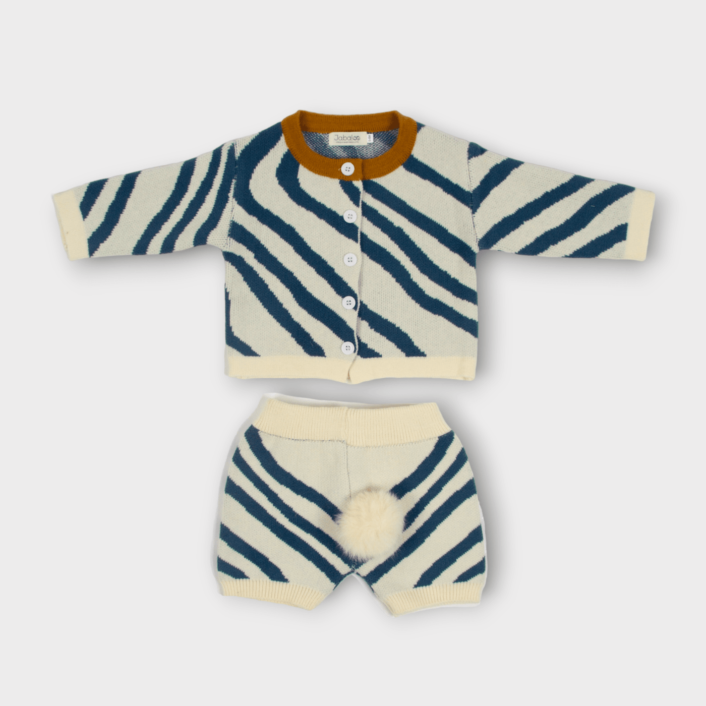 Dylan sweater and Shorts set Jabaloo 