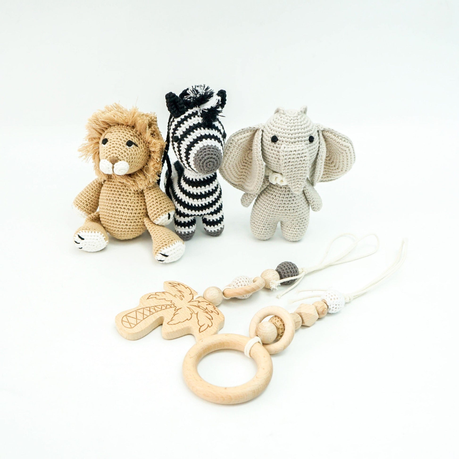 Baby Gym with Handmade Crochet Toys Jabaloo Safari #toys_safari