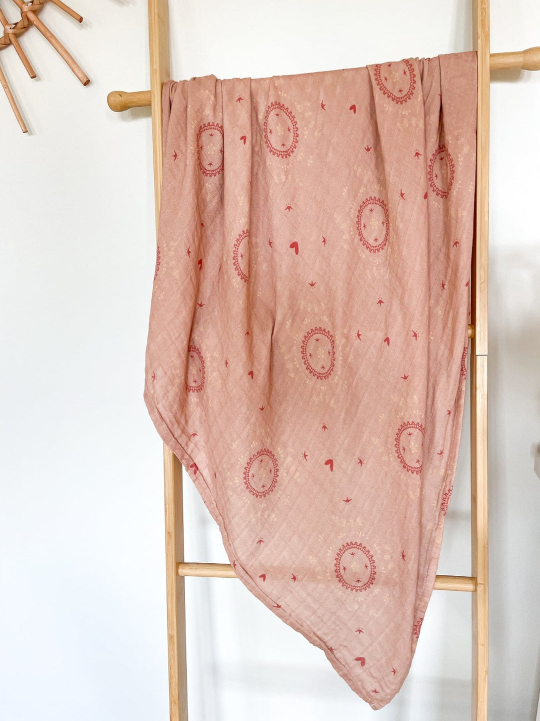 Ultra Soft Organic Swaddle Blanket | Peach Bloom sleep Jabaloo